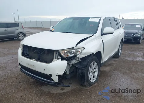 2013 Toyota Highlander z USA, uszkodzony, nr VIN 5TDZA3EH0DS039887